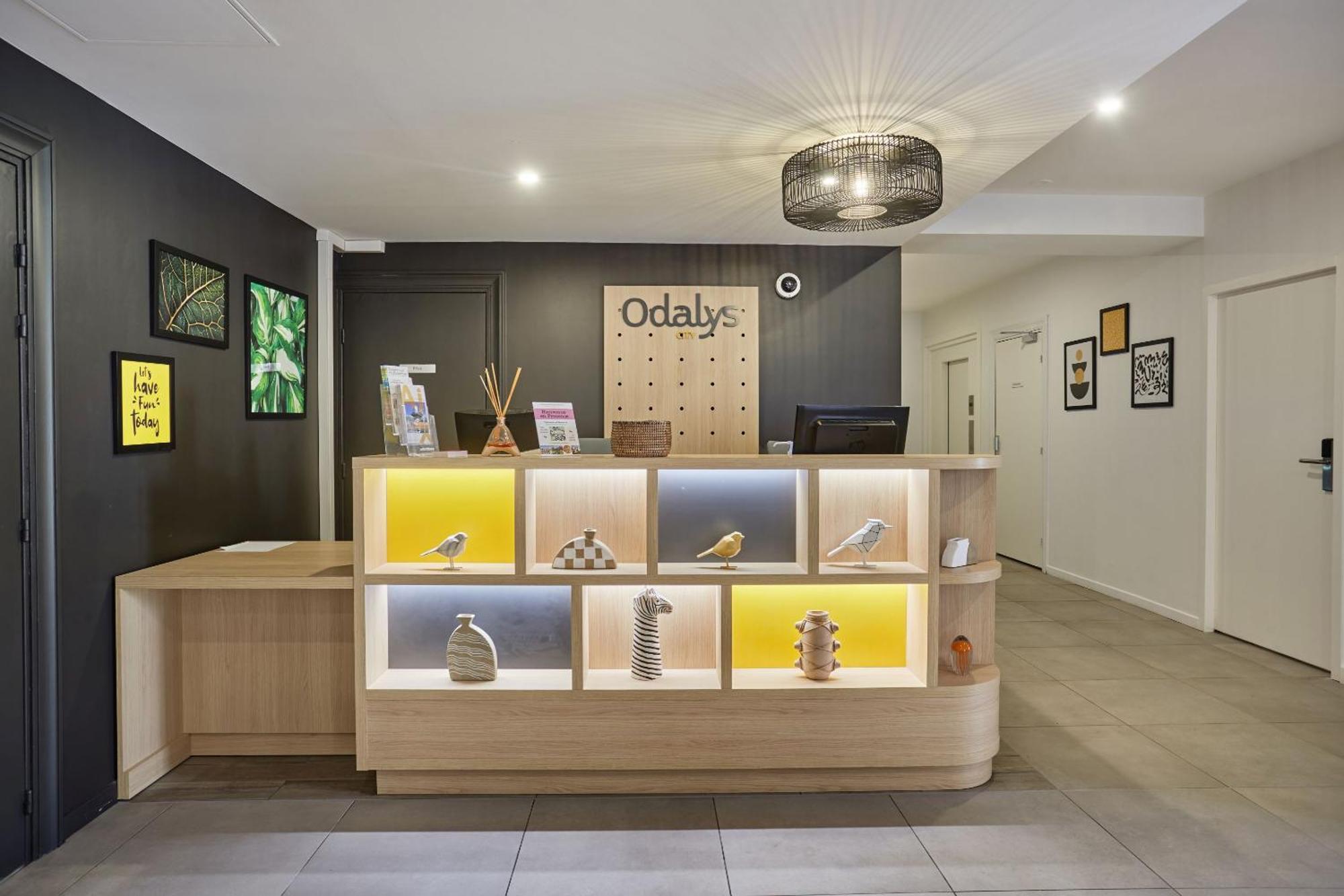 Appart Hotel Odalys City Aix En Provence L'Atrium Aix-en-Provence Luaran gambar